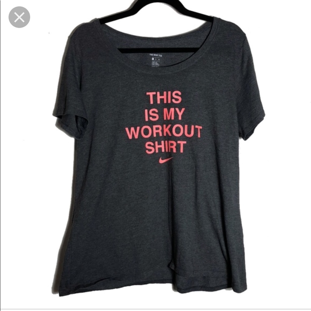 NWOT Nike workout tee, small